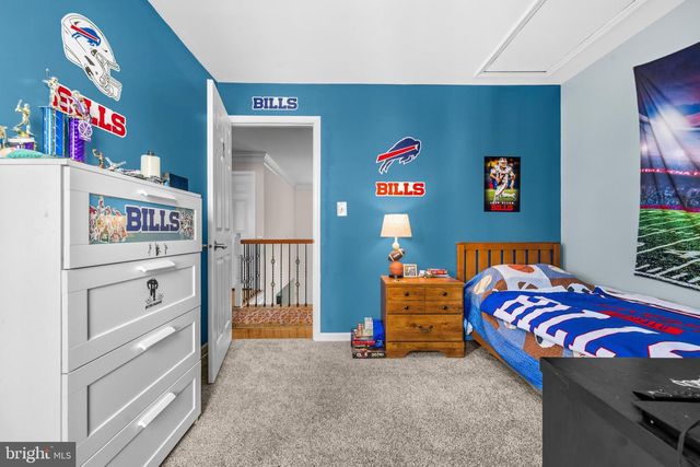 3718 BROADRUN DR, Fairfax, VA 22033