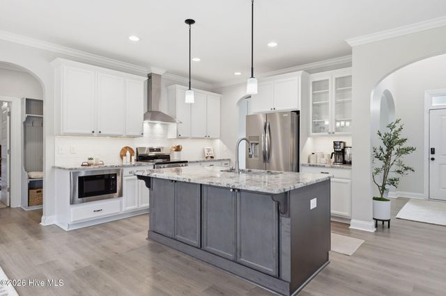 300 Shortleaf Drive, Grimesland, NC 27837