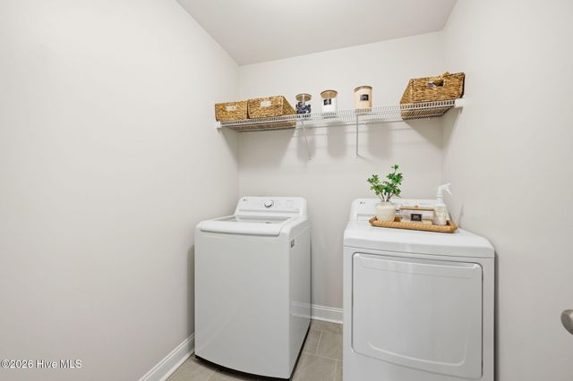300 Shortleaf Drive, Grimesland, NC 27837
