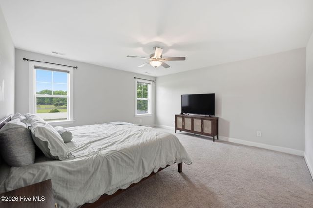 300 Shortleaf Drive, Grimesland, NC 27837