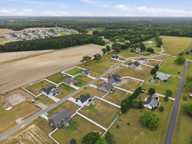 300 Shortleaf Drive, Grimesland, NC 27837