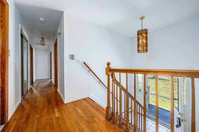 29 Carl Landi Cir, Falmouth, MA 02536