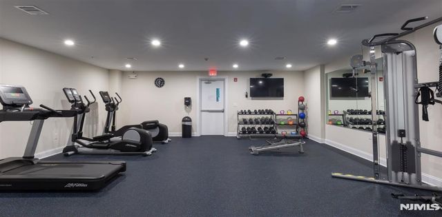 2-48 Grove Avenue 4, Cedar Grove, NJ 07009