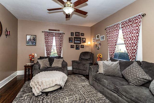 412 2nd Street, Collins, IA 50055