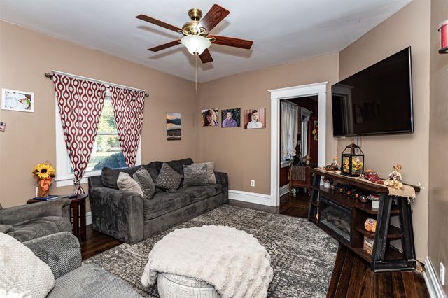 412 2nd Street, Collins, IA 50055