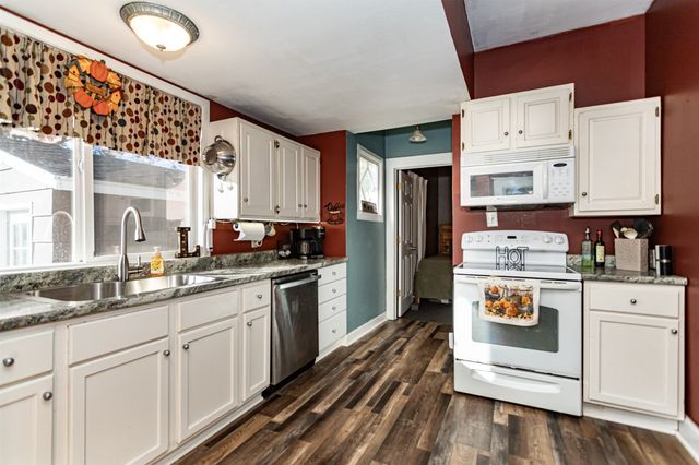 412 2nd Street, Collins, IA 50055