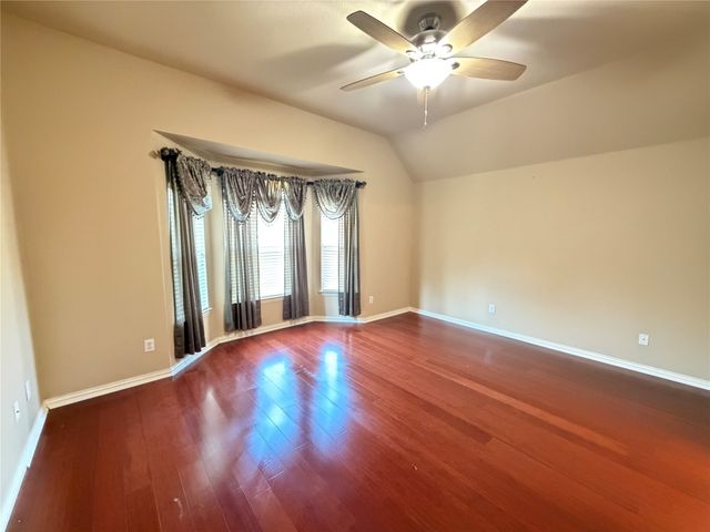 10329 Stoneside Trail, Fort Worth, TX 76244