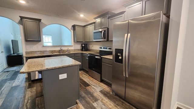 1708 Calcutta Dr, Murfreesboro, TN 37128