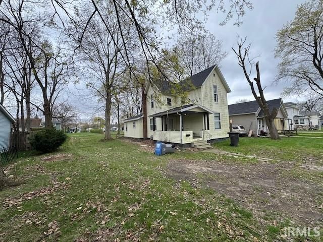 1011 W Blaine Avenue, Elkhart, IN 46516