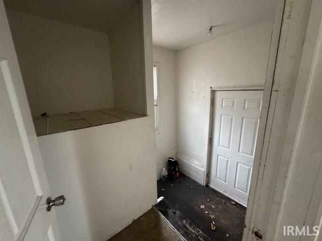 1011 W Blaine Avenue, Elkhart, IN 46516