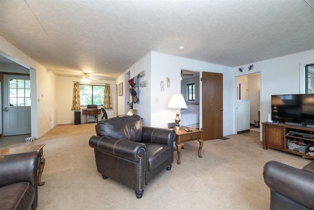13631 Carefree Drive, Battle Creek, MI 49017