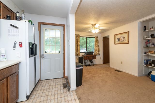 13631 Carefree Drive, Battle Creek, MI 49017