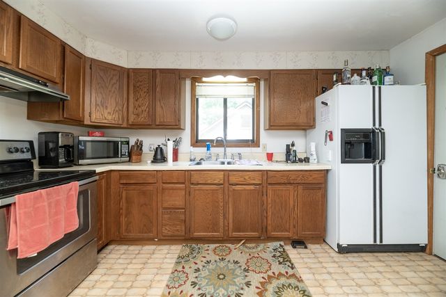 13631 Carefree Drive, Battle Creek, MI 49017
