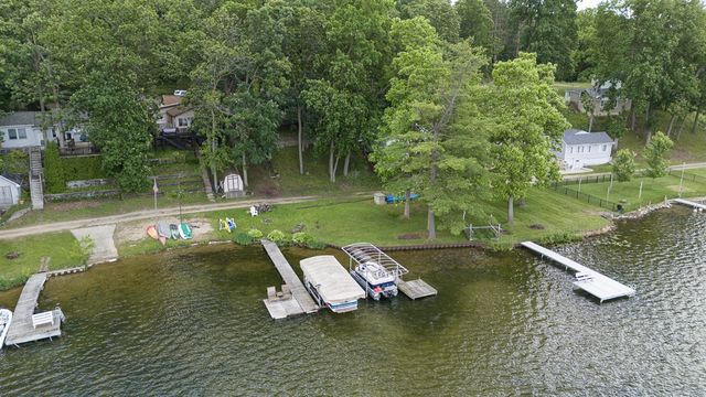 13631 Carefree Drive, Battle Creek, MI 49017