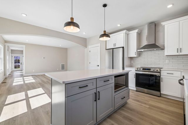 2210 18th Ave, N, Nashville, TN 37208