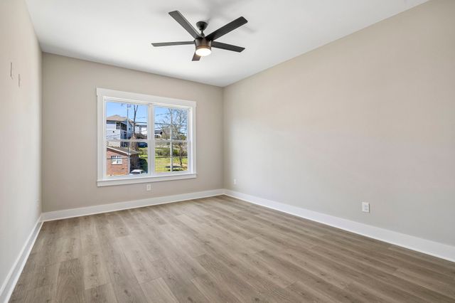 2210 18th Ave, N, Nashville, TN 37208