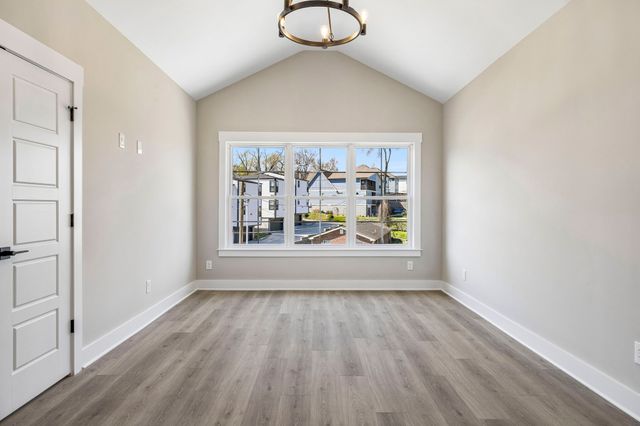 2210 18th Ave, N, Nashville, TN 37208