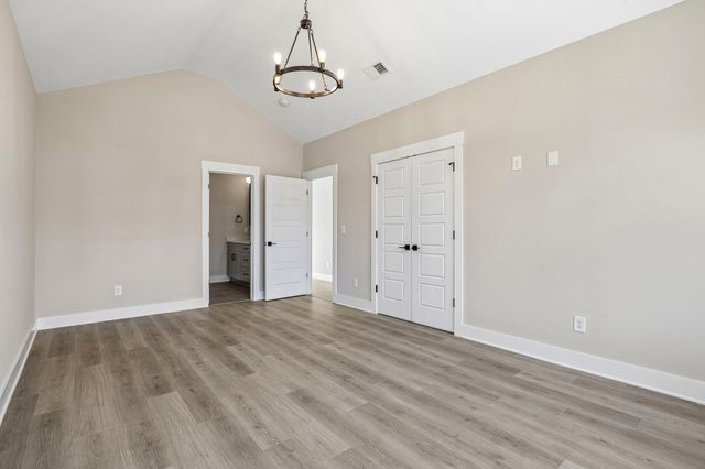 2210 18th Ave, N, Nashville, TN 37208