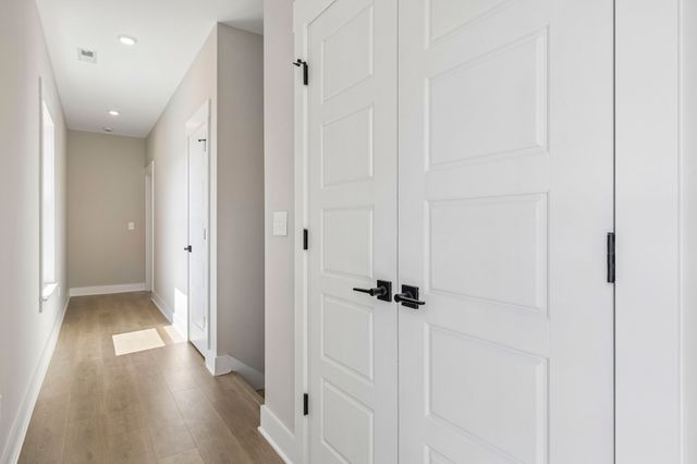 2210 18th Ave, N, Nashville, TN 37208