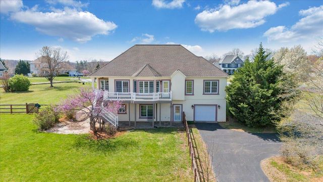 175 Hayfield DR, Boones Mill, VA 24065