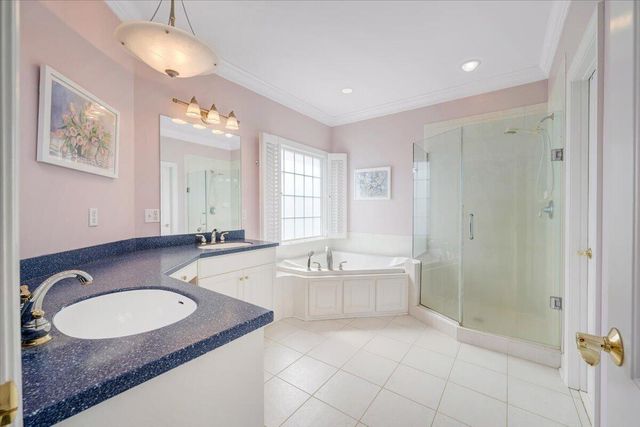 175 Hayfield DR, Boones Mill, VA 24065