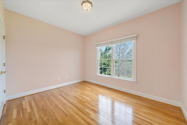 175 Hayfield DR, Boones Mill, VA 24065