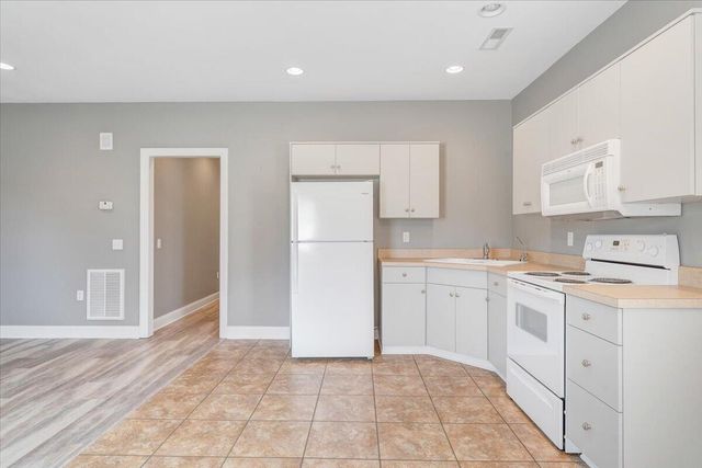 175 Hayfield DR, Boones Mill, VA 24065