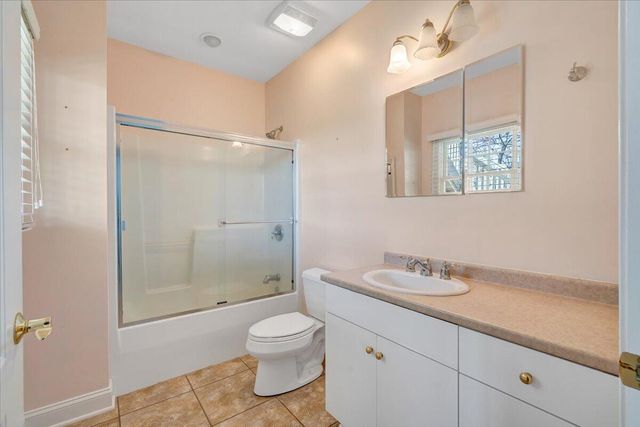 175 Hayfield DR, Boones Mill, VA 24065