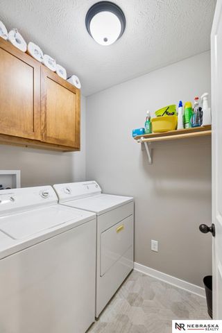 6025 N 15th Court, Lincoln, NE 68521