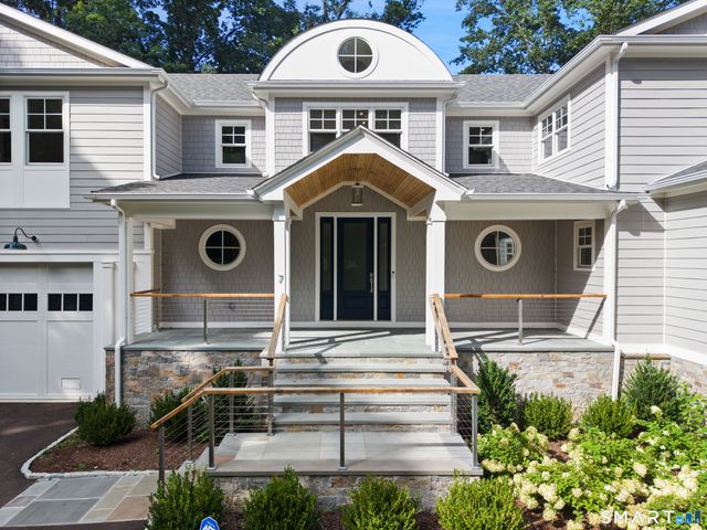 7 Bailiwick Road, Greenwich, CT 06831