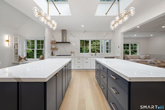7 Bailiwick Road, Greenwich, CT 06831