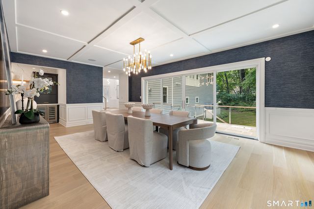 7 Bailiwick Road, Greenwich, CT 06831