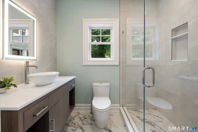 7 Bailiwick Road, Greenwich, CT 06831