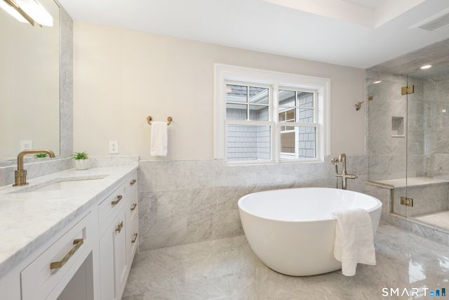 7 Bailiwick Road, Greenwich, CT 06831