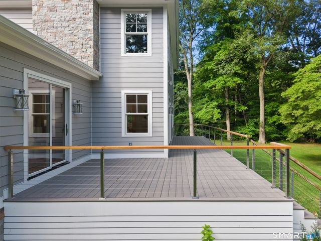 7 Bailiwick Road, Greenwich, CT 06831