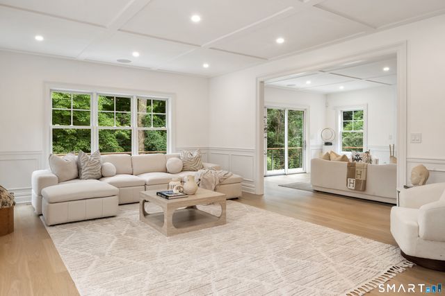 7 Bailiwick Road, Greenwich, CT 06831