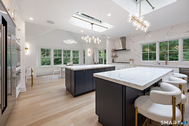7 Bailiwick Road, Greenwich, CT 06831