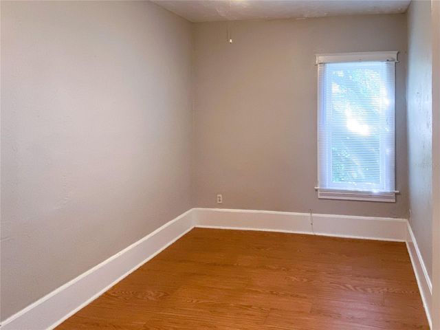 1466 30TH AVENUE N, St Petersburg, FL 33704