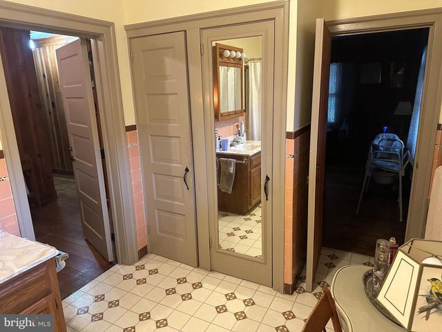 108 HEIGHTS AVE, Mt Gretna, PA 17064