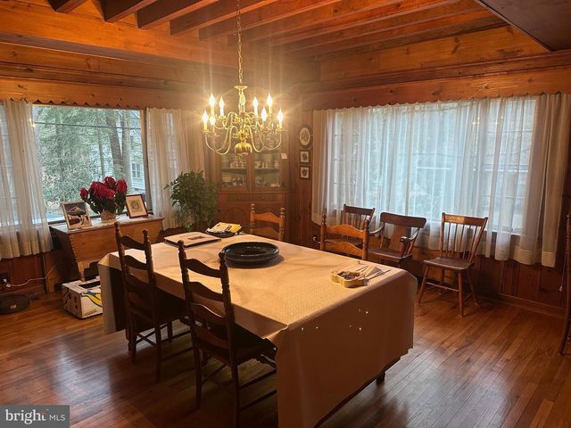 108 HEIGHTS AVE, Mt Gretna, PA 17064