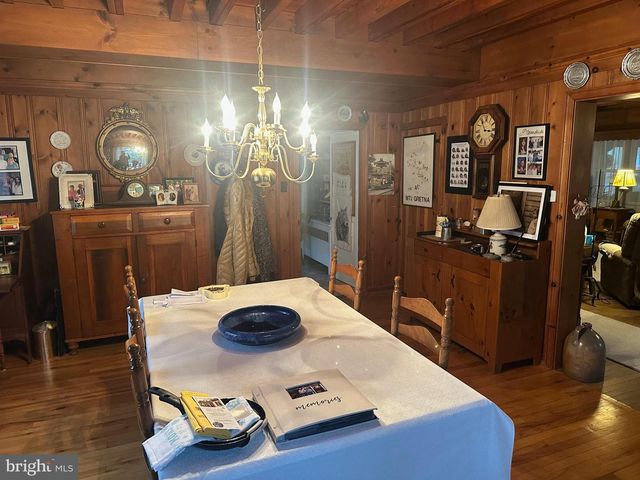 108 HEIGHTS AVE, Mt Gretna, PA 17064