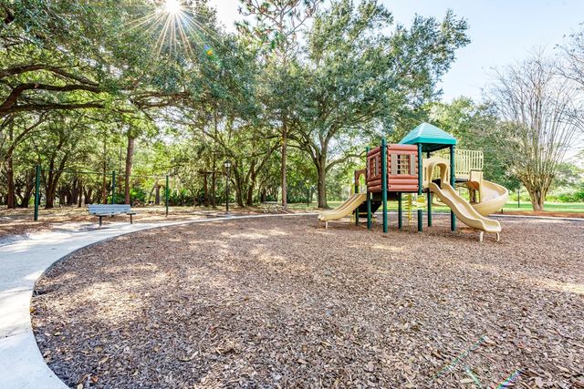 14301 ROXSHIRE DRIVE, Orlando, FL 32837