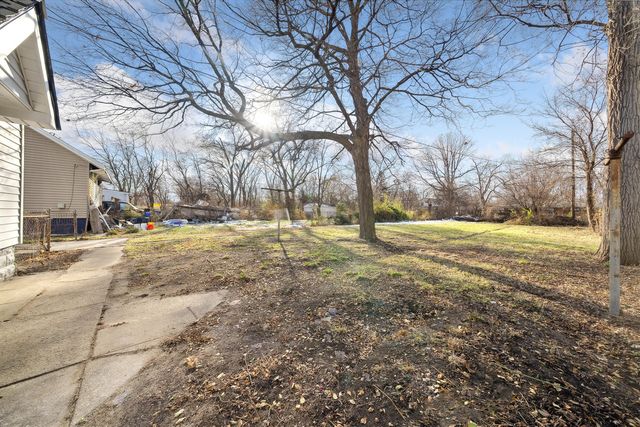 20035 Santa Barbara Drive, Detroit, MI 48221