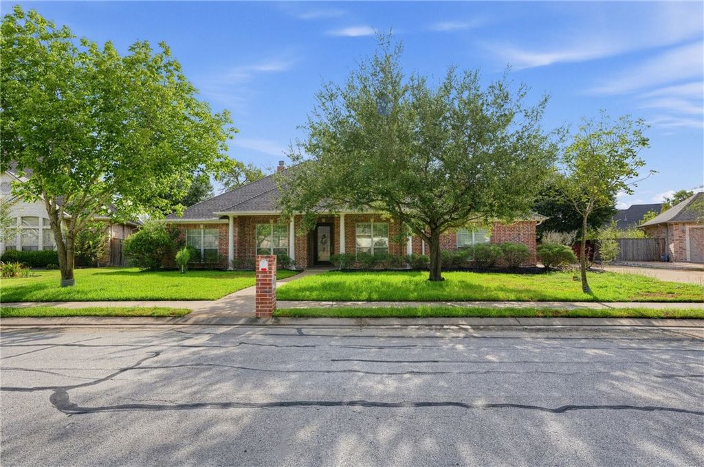 904 Crooked Stick, College Station, TX 77845 — photo 2