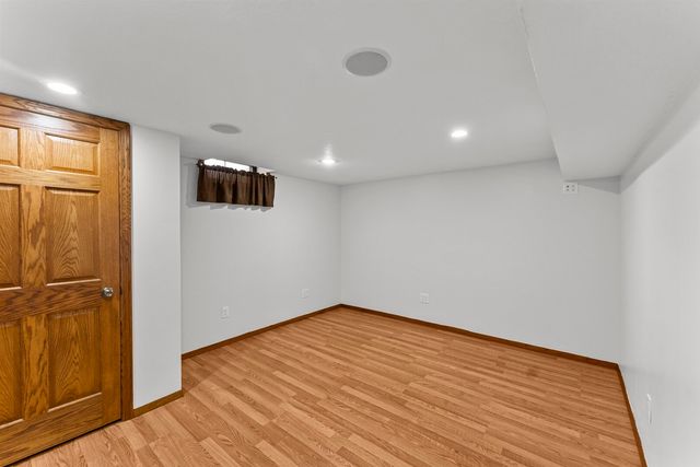 608 29th Avenue, East Moline, IL 61244