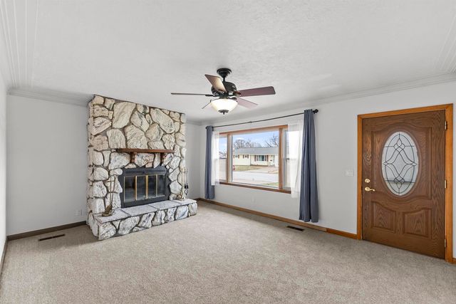 608 29th Avenue, East Moline, IL 61244