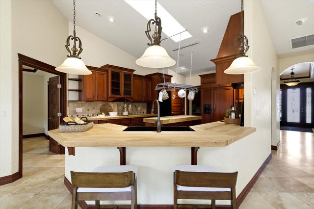 9206 Vincenzo Drive, Pasco, WA 99301