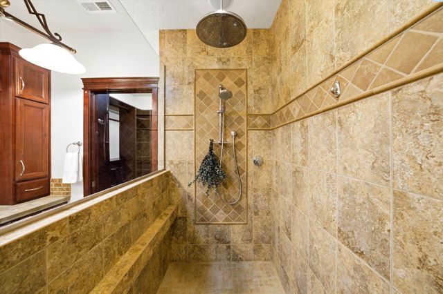 9206 Vincenzo Drive, Pasco, WA 99301