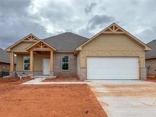 11704 SW 15th Terrace, Yukon, OK 73099