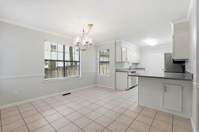 2 Forestwood Cove, Little Rock, AR 72223